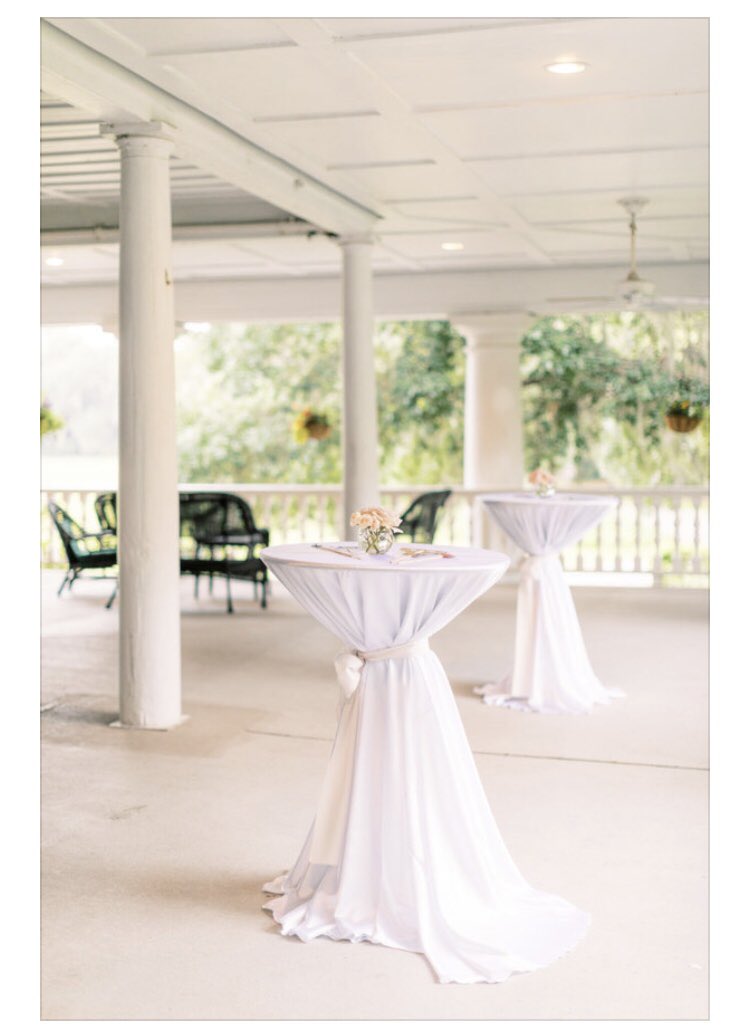 We love a cocktail hour on the Veranda at Magnolia Plantation! 

📷 @catherine_ann_photography 

#trustpinnacle #charlestonweddingplanner #cocktailhour #magnoliaplantation #plantationwedding #explorecharleston #downtheaisle #weddingreception #receptiondecor #cocktailtables