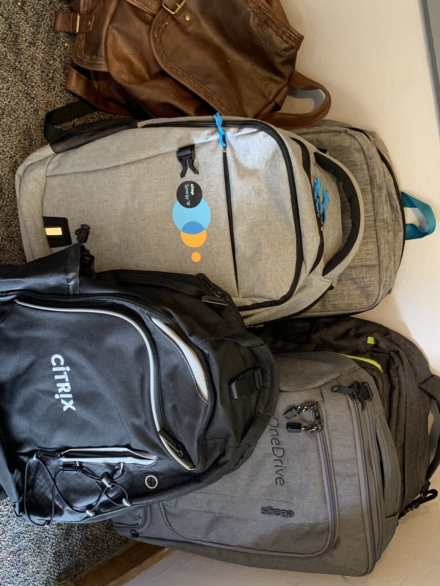 Thank you to all my twitter peeps that shared the fantastic idea of donating their unused conference backpacks. Filled up a bunch with school supplies and donated them to a local school this week! #PayItForward #techadvocates #helpingothers #VMworld #citrixsynergy #mvpsummit