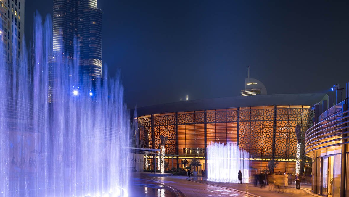 KapamilyaTFC's tweet photo. LOOK: Dubai Opera Kung Saan Gaganapin Ang Special One-Night-Only Screening ng #HelloLoveGoodbye sa August 25, Handa Na! 😍

World-class film + world-class viewing experience for only 60AED!  'Yan ang special treat namin sa inyo! Buy your tickets now at https://t.co/UHl9tlMHFl https://t.co/2RqxObX0iW