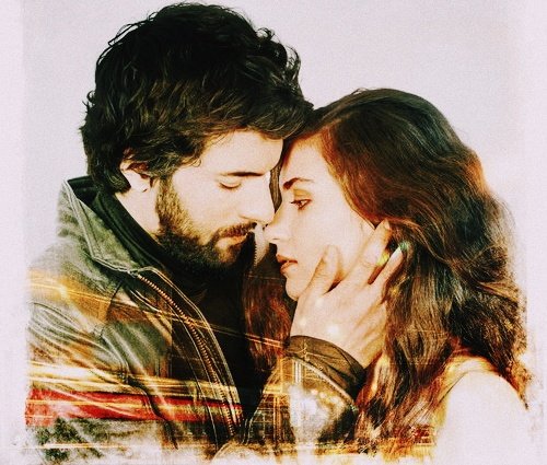 bestofbustun's tweet photo. Kara Para Aşk, the legend. 💚💫
#TubaBüyüküstün #KaraParaAşk https://t.co/ro8fd1gLtO