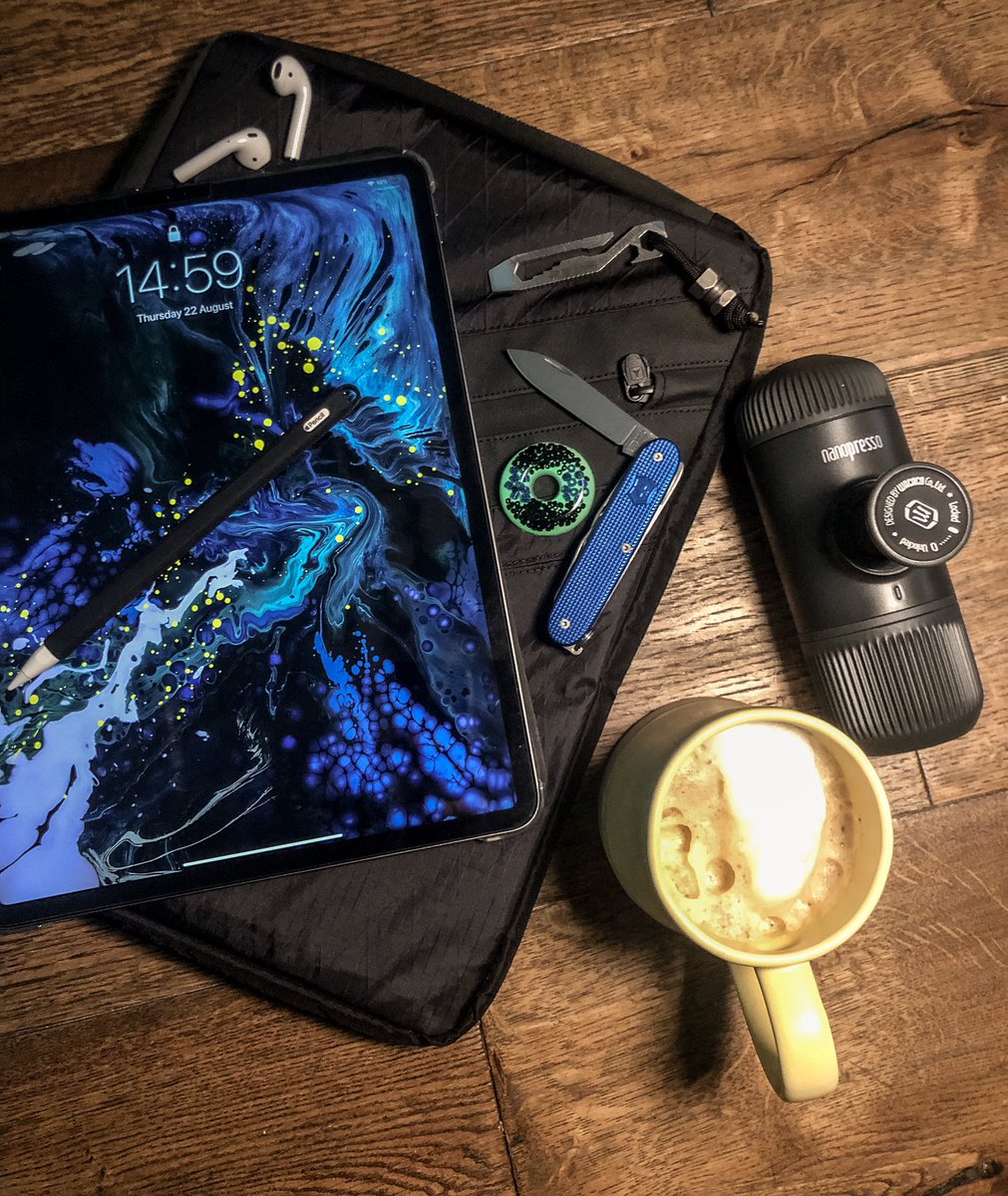 edccooperative's tweet photo. Writing a #blog for the website and having a #coffee

#sak #swissarmyknife #moddedsak #moddedsakarmy  #knife #sakmod #victorinox #ballsakarmy #wacaco #nanopresso #ipadpro #tripleaughtdesign https://t.co/mlbyTskzKJ