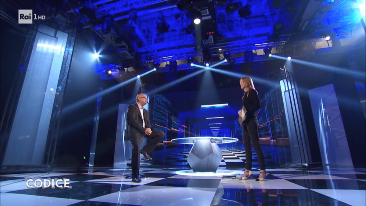 EnelGroupIT's tweet photo. “Innovazione e sostenibilità per creare valore per Enel e le comunità in cui opera”: @ernestociorra, Direttore Innovability, ha raccontato su @RaiUno a @barbaracarfagna i progetti realizzati nei nostri 10 #EnelInnovationHubs. Guarda l'intervento a #Codice👉https://t.co/bdyQawHtoY https://t.co/oqvseYPpNa
