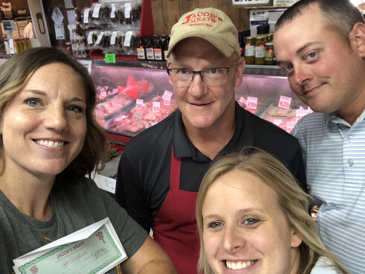 PilotsPrincipal's tweet photo. Jacob’s Meat!!! $69.95!!! #redpaperclipchallenge https://t.co/4iScEVgLGw