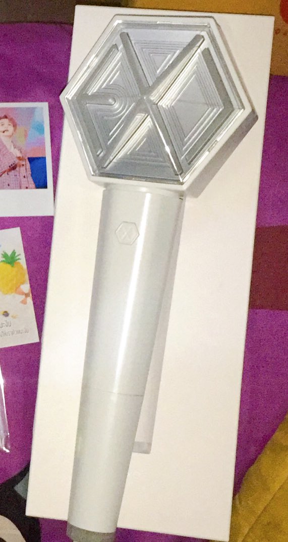 nomphxng's tweet photo. ขายแท่งไฟอซ 1150 รส
ไม่ได้การ์ด เอาออกมาลองครั้งเดียวแล้วก็เก็บไว้สภาพดี จำเป็นต้องใช้เงิน😭😭😭ขืนใจขายถ้าขายไม่ออกจะเก็บไว้แล้ว;-;  #ตลาดนัดEXO #ตลาดนัดEXOL #ตลาดนัดอซ #ตลาดนัดexoแท่งไฟ https://t.co/44GXiiWF0Z