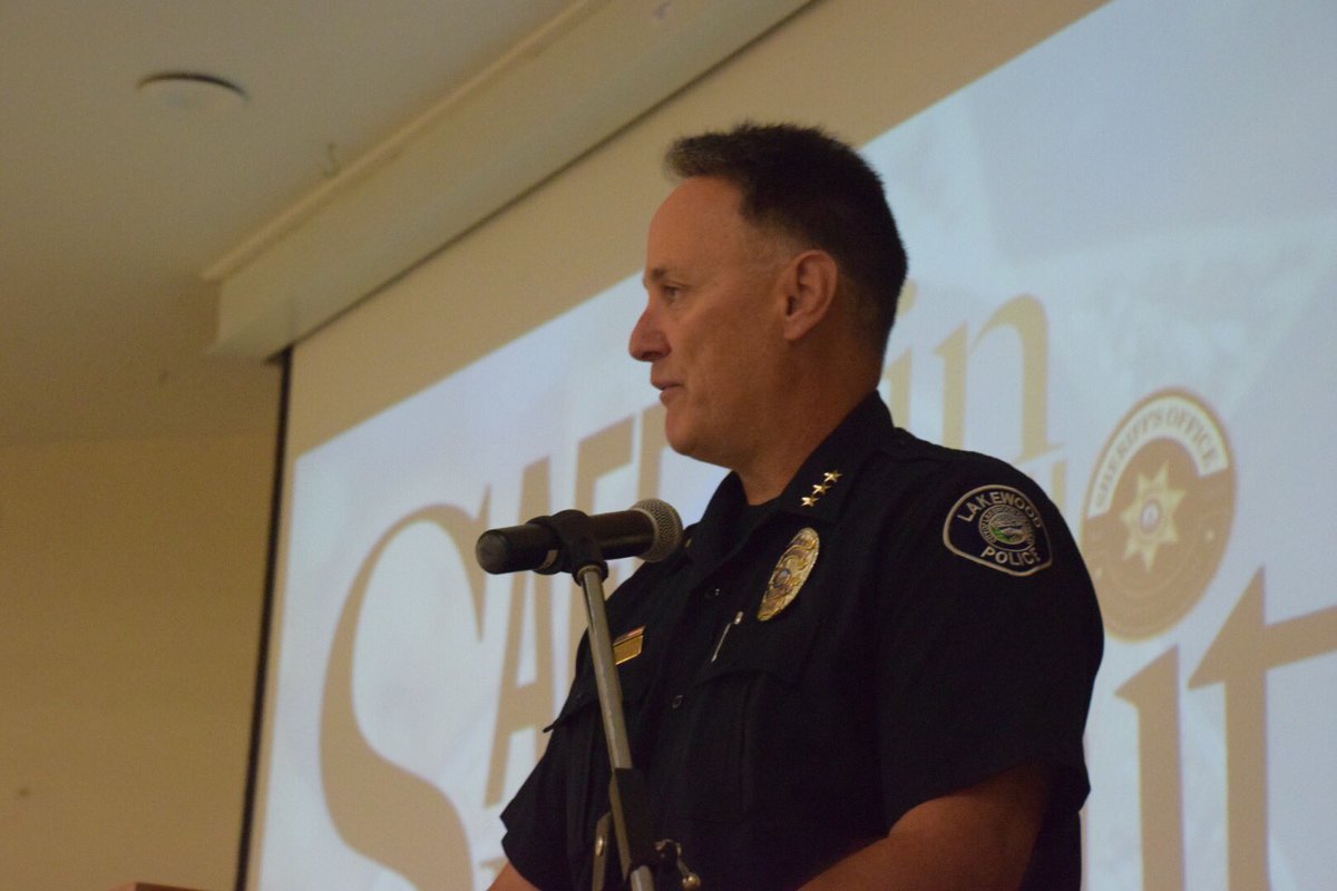 jeffcosheriffco's tweet photo. Sheriff Shrader just kicked off our 5th Annual Safety in Faith Summit with our county partners &amp; religious coalition. These trainings are designed to build relationships &amp; share important public safety info. Watch the kickoff on Facebook #DoGoodWithGreen #jeffco @LakewoodPDCO https://t.co/Re32warPPr