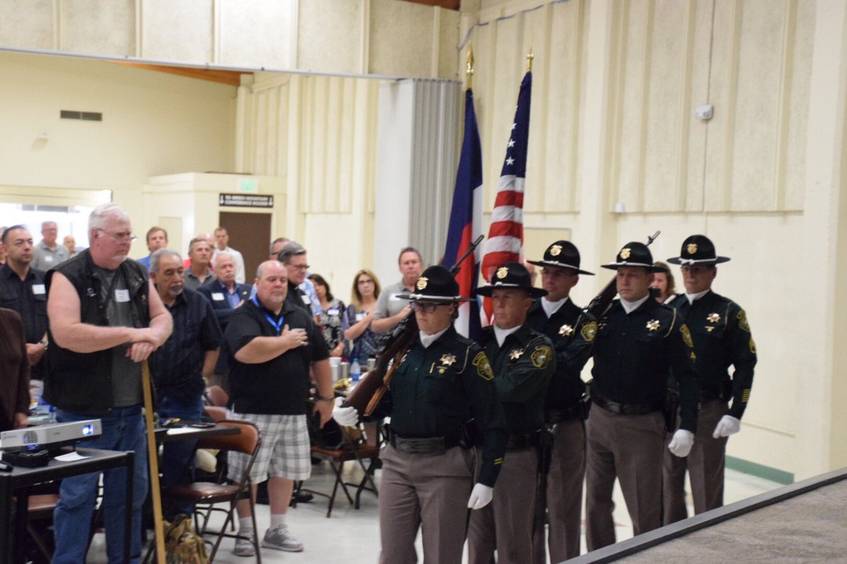 jeffcosheriffco's tweet photo. Sheriff Shrader just kicked off our 5th Annual Safety in Faith Summit with our county partners &amp; religious coalition. These trainings are designed to build relationships &amp; share important public safety info. Watch the kickoff on Facebook #DoGoodWithGreen #jeffco @LakewoodPDCO https://t.co/Re32warPPr