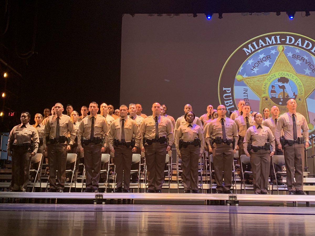 MiamiDade_SO's tweet photo. #HappeningNow: Watch #BLE124’s Graduation Ceremony #LIVE on our Facebook page.
➡ https://t.co/aZdk9vGiWy https://t.co/lL6aiuIvnP