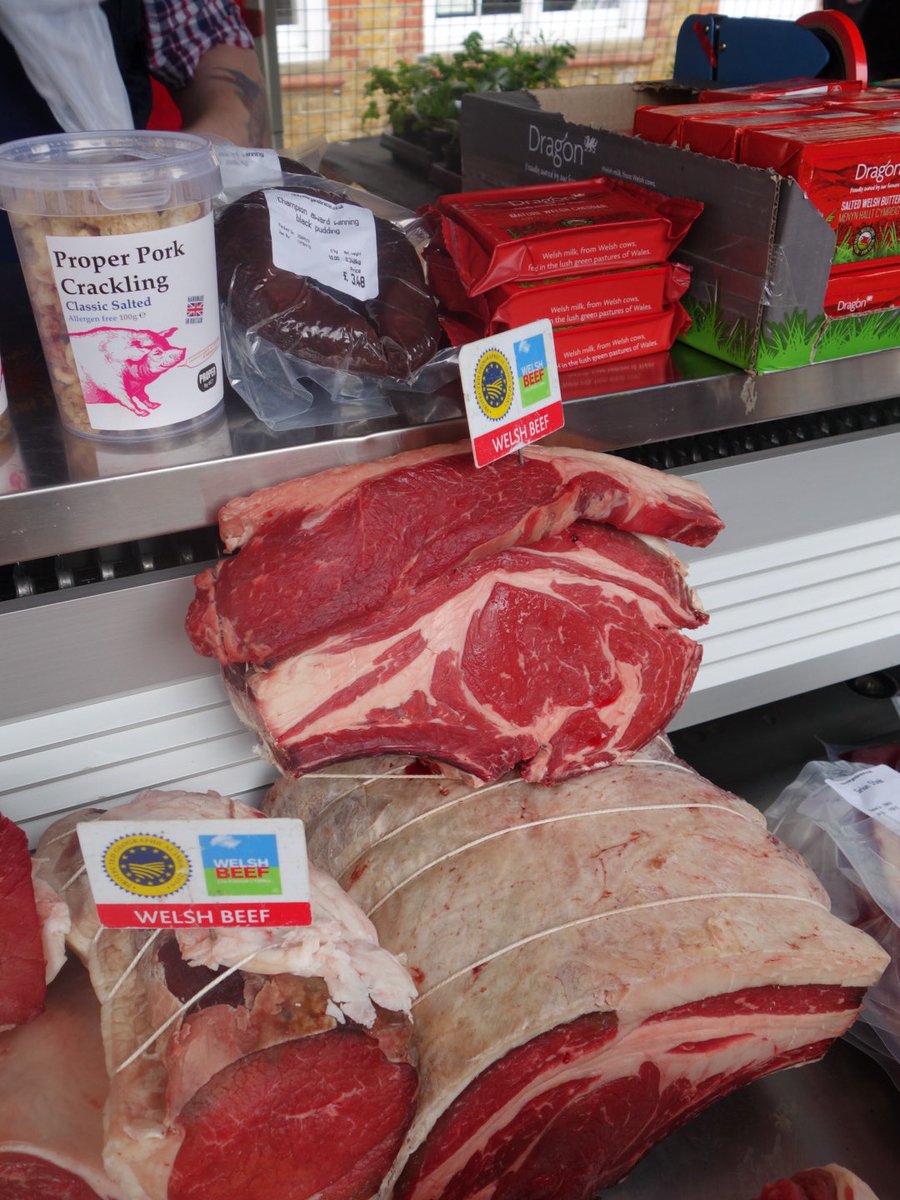 allypallyfm's tweet photo. Are you BBQ ready for the bank holiday? Remember we are at Campsbourne School with everything you may need! #bbq #bankholiday #eatlocal https://t.co/AB36M4Ry34