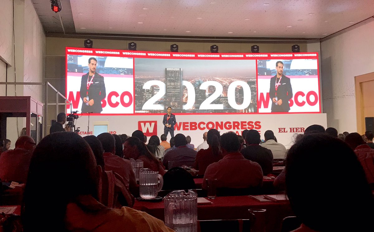 Erwin_Danniel's tweet image. ¡Cita con las tendencias digitales! En el #WebCongress conocemos las nuevas dinámicas de marca, publicidad online y Social Media, como el 5G que traerá 20 veces más velocidad en el consumo de información. 📲