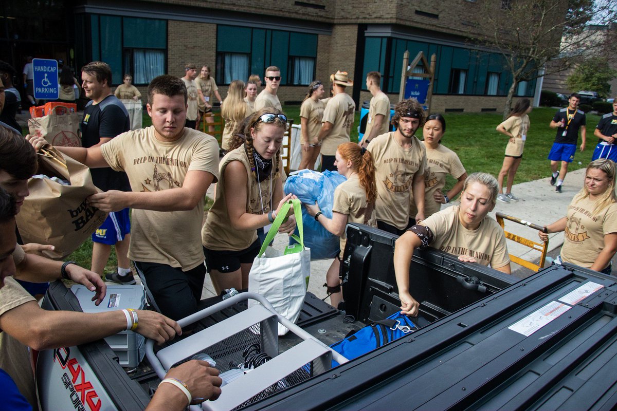 MisericordiAlum's tweet photo. Giddy Up!π΄π€ The @MisericordiaU Class of 2023 is Saddling Up For Success as they move-in today!
Be sure to tune into our live-stream of Convocation at 2pm!π₯ #MUFirstYear https://t.co/UY1OKu2R8E