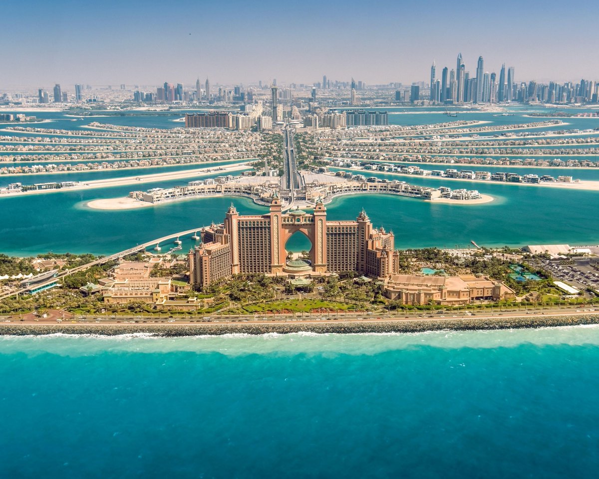 emirates's tweet photo. When was your first ever visit to Dubai? #MyDubai https://t.co/ZN0b7se7TA