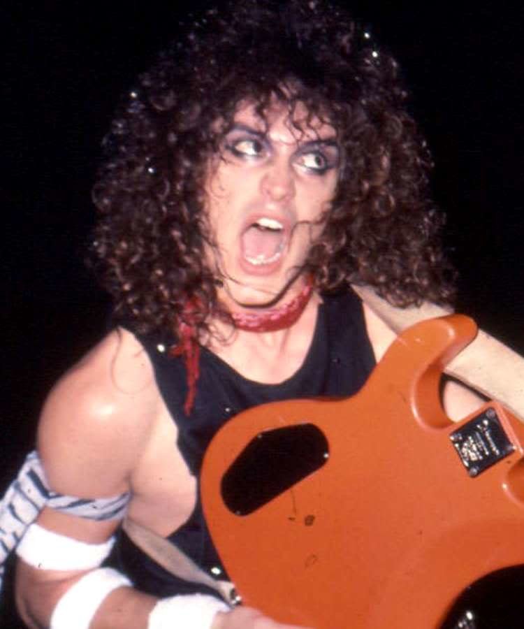 Happy Birthday to RATT (and former Dokken) Bassist Juan Croucier. He turns 60 today. 