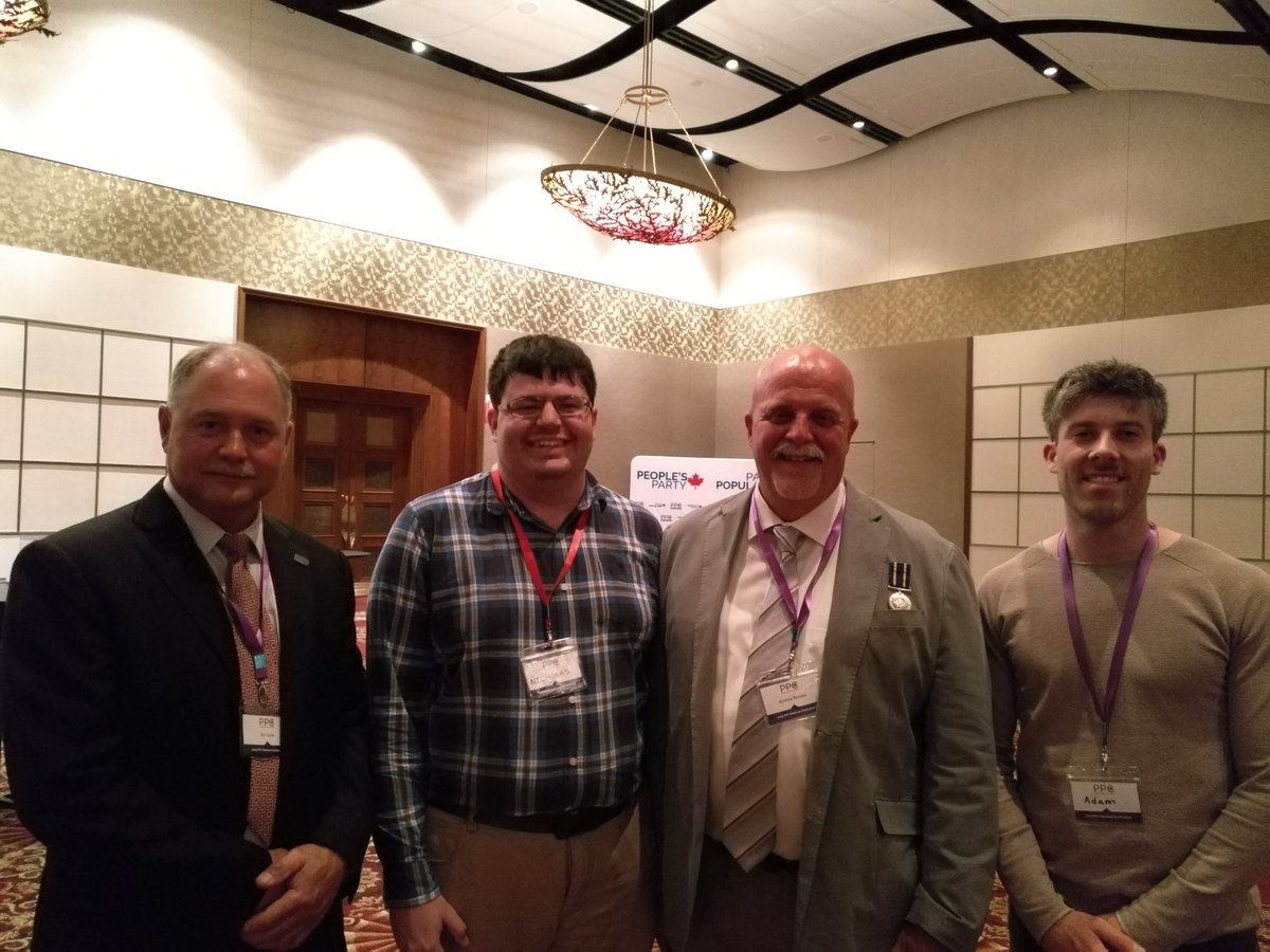 DNA_SMF's tweet photo. @KingstonPPC @syl20carle @AndyBrookeLmstn @PPCWHHEDA
We are #proudcanadians Thank you for your service for #Canada Thank you for your work done on a newly unveiled #PPC veterans platform @ #PPCConference for #OurVeterans #CanadianVets #CanadianVeterans! #Wewillnotletyoudown https://t.co/z22lXCly43