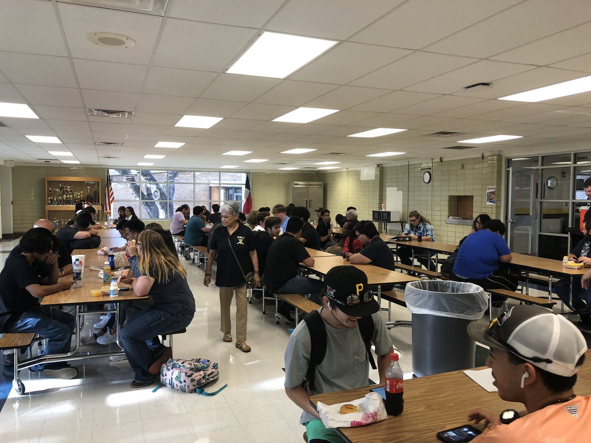 Saegert DAEP and MBLC open and ready to support our students! Beautiful campus! #TeamSeguin