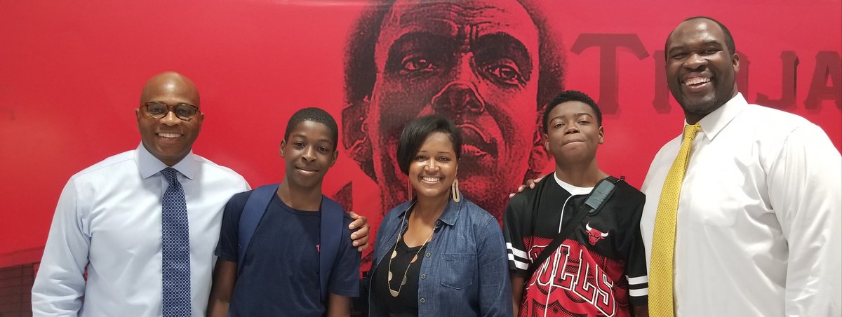 jasonjstamper's tweet image. These brilliant scholars took Alg I at @WoodlandVoice in 7th grade &amp;amp; now are ready for Geometry in 8th grade! Thank you Dr. Bradley &amp;amp; @BannekerPride Family for welcoming our scholars! Thank you @FultonCoSchools transportation for arranging transportation for these scholars!