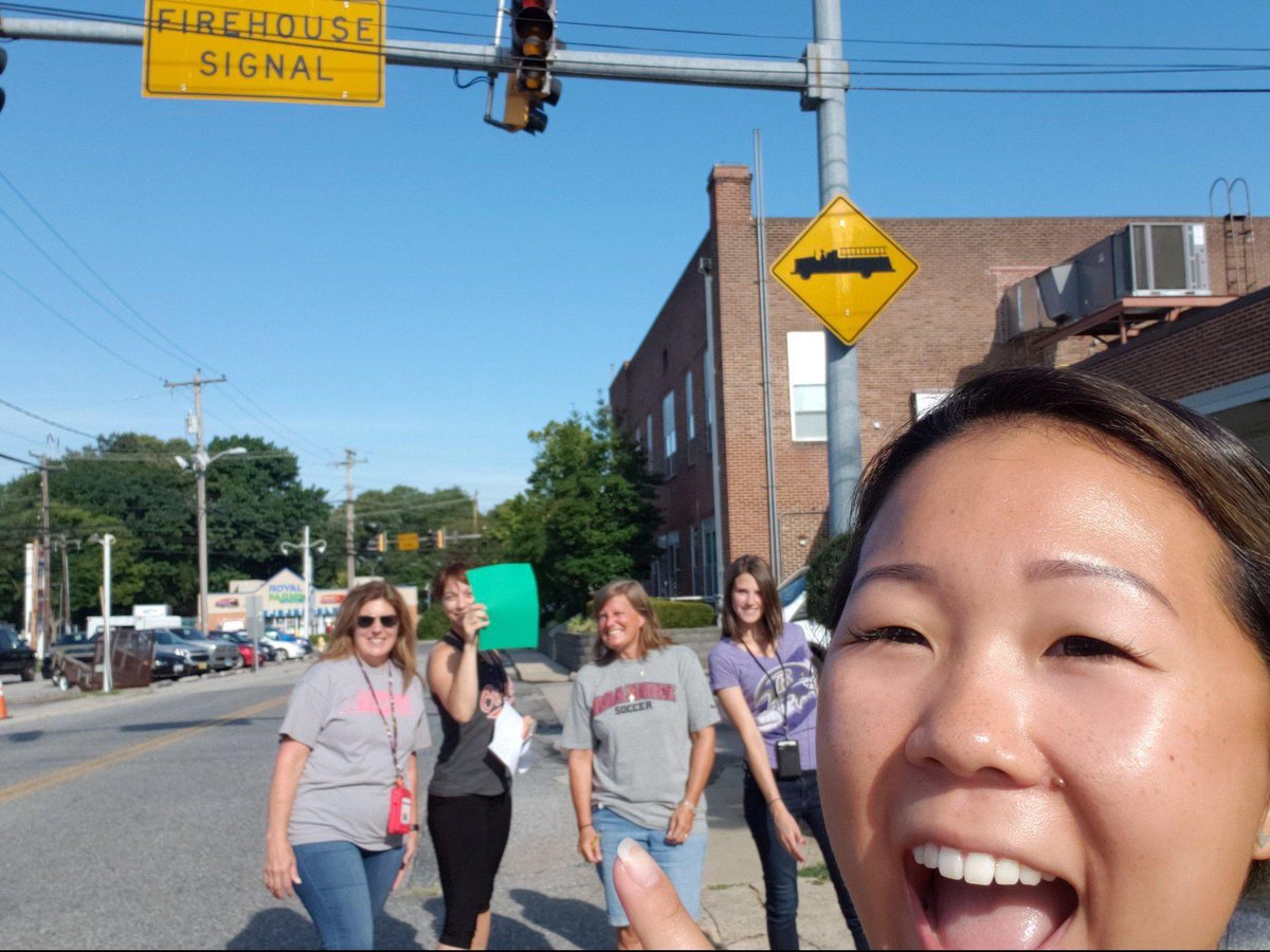 LinthicumES's tweet photo. 2nd place team! Go Green! #AACPSBack2AWESOME @AACountySchools https://t.co/DAgqoWWETW