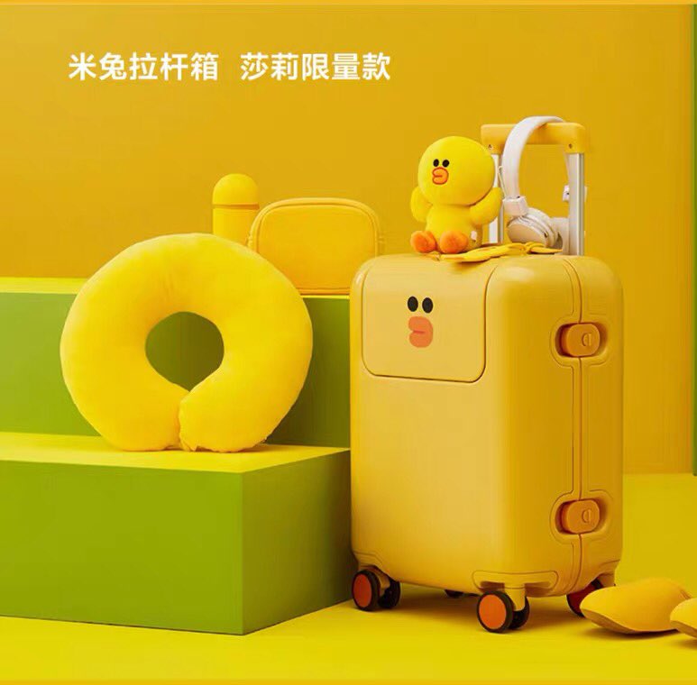 bboziidiary's tweet photo. Xiaomi X Line Friends 🐤
แงมากกกกก น่ารัก เป็นกระเป๋า Carry on ขึ้นเครื่องได้ เหมือนมีไว้ให้เด็กๆอะ แค่นี้อยากได้ 399¥ 2000บาท ราคาก็โอเครับได้ หยักได้ !!! https://t.co/lWeOJlxVgV