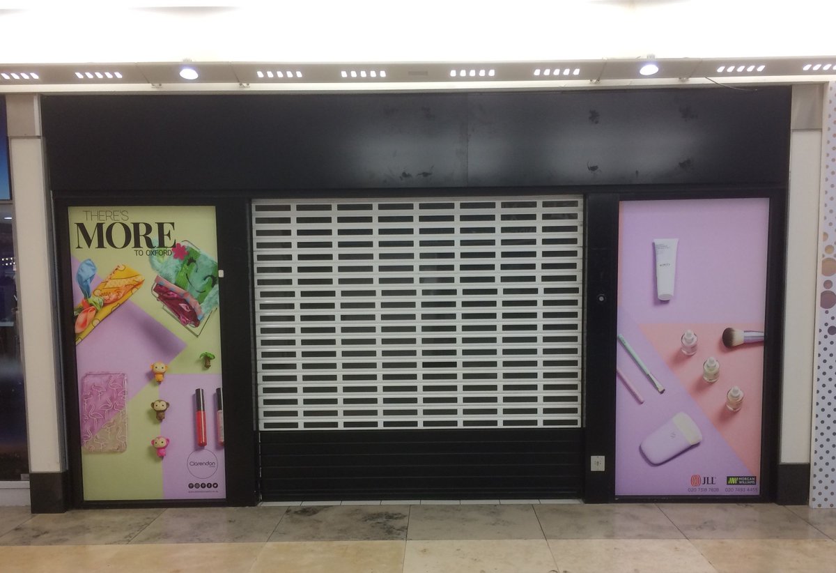 SX_Oxford's tweet image. Vibrant #Fullcolour #Digitallyprinted #Windowgraphics on a #Shopwindow by #Signs Express #Oxford.  #ShopSignage #Oxfordshire #B2B. buff.ly/2GlRpBM 01235 811177