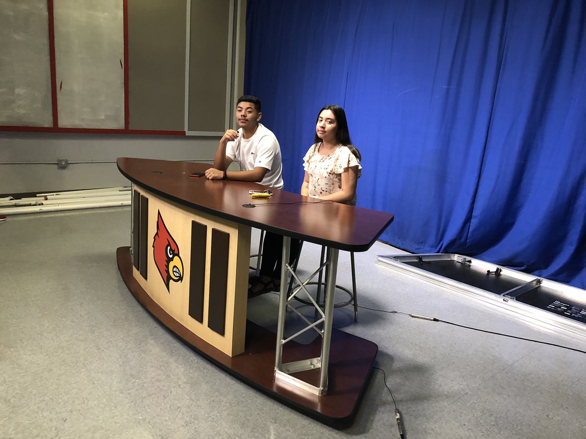 ohswriteitright's tweet photo. Producing and shooting for the first OTV show(Osborne Television) with Mr. Baker. @rlosbornehs #ohsalumni https://t.co/u3nXKq0DYQ