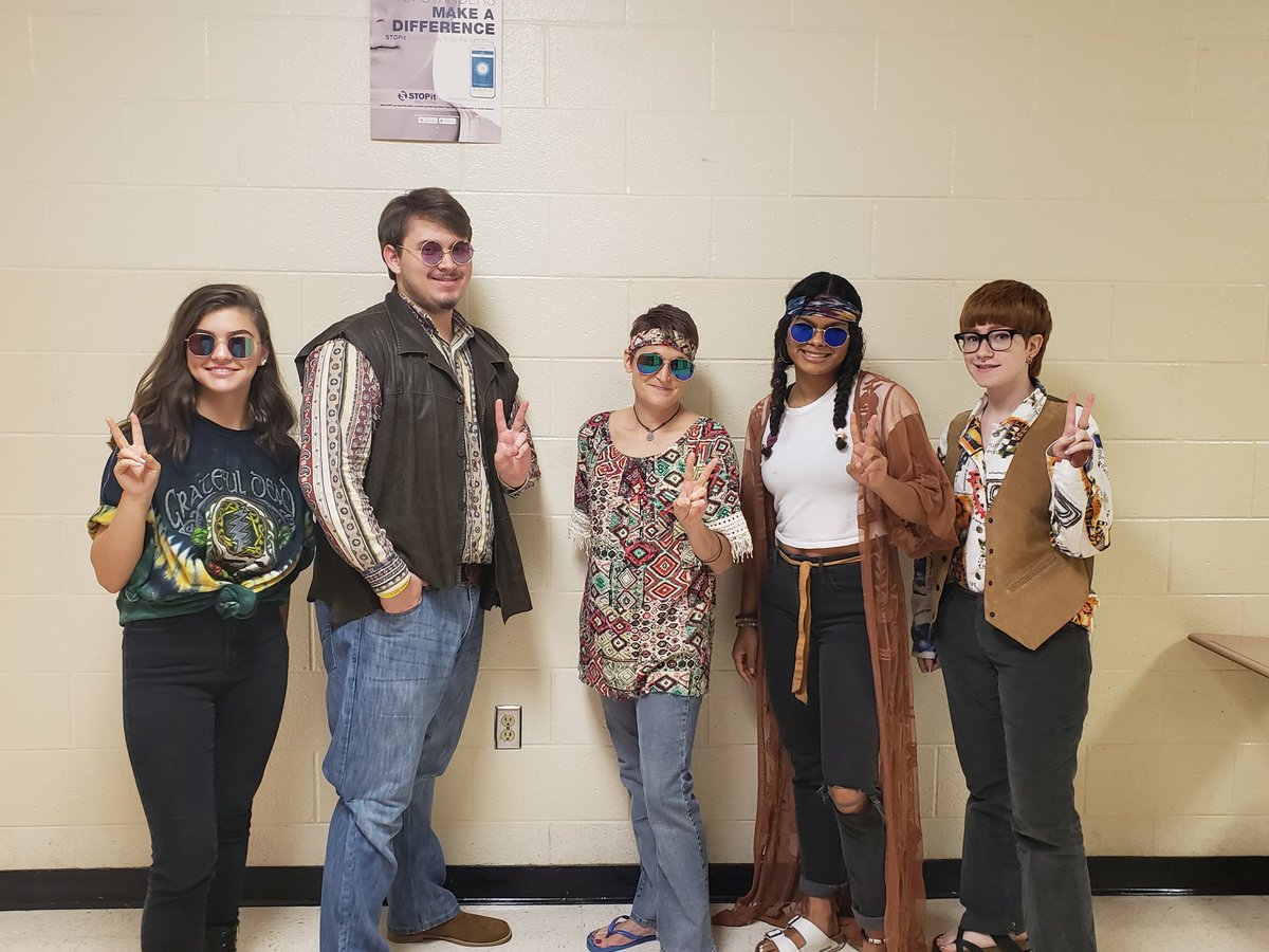 #HippieDay #PeaceOut #SmyrnaBulldog #100YearsofTradition