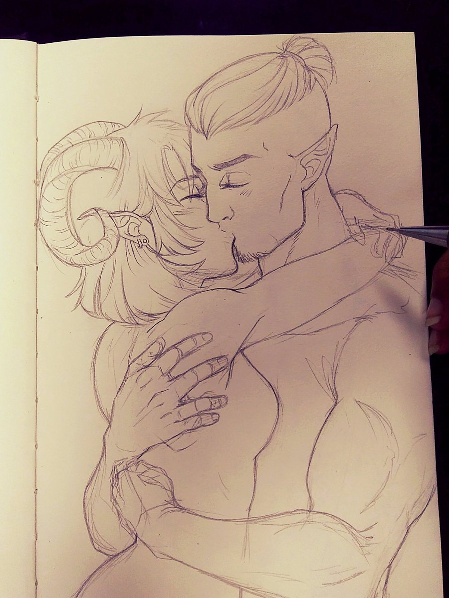 karlaaqualight's tweet photo. Some sketching smooches 😘
#dnias #skrag #TTC #fanart #podcast #DnD https://t.co/LMn1BkUciB