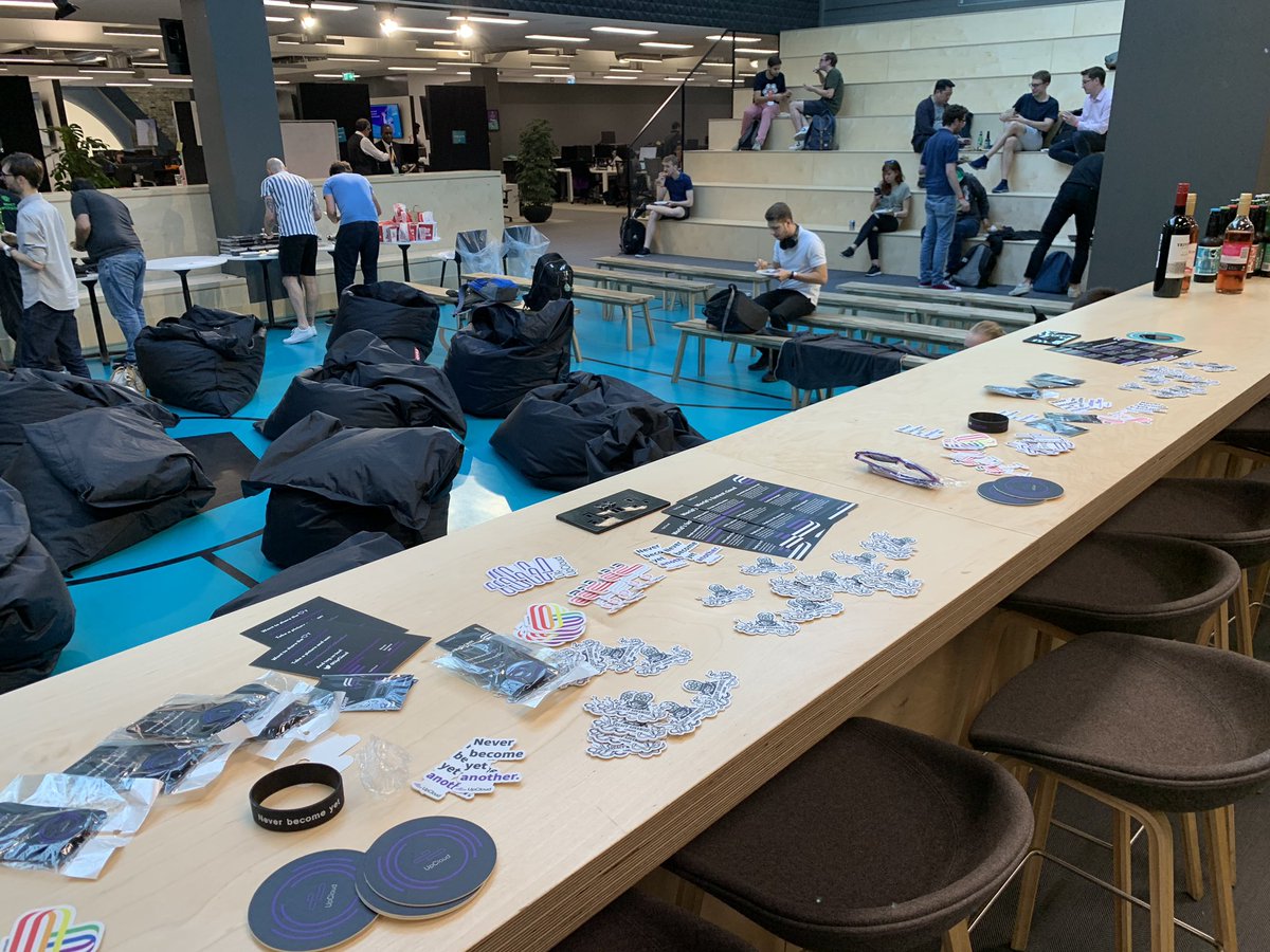 React Advanced Conference tweet media