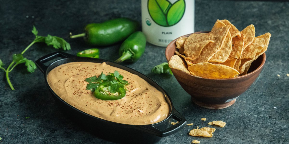 lifeway_kefir's tweet photo. Get your chips ready, because our #vegan buffalo queso is the appetizer you have been craving. Get the recipe here: https://t.co/7DnH6EHncc #probioticgoodness https://t.co/mAS1VO6tih