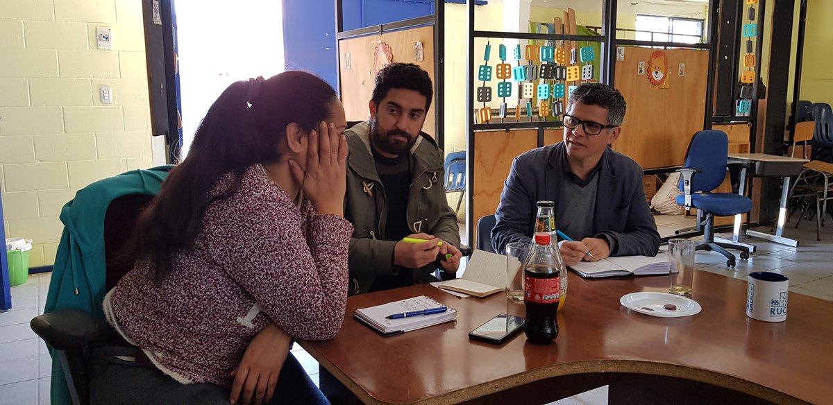 VictorSVenegas's tweet photo. Reunión de coordinación con @lfuentesarce @IEU_T para la entrega del estudio de percepción de seguridad #UrbanExperiment @CedeusChile @Minvu @ServiuRM #PlanMaestroMartaBrunet https://t.co/FjFiAcxau4