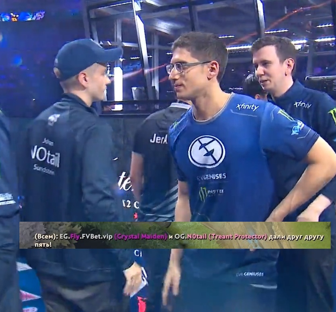 EClbWF-WkAAP_oQ?format=png&name=small