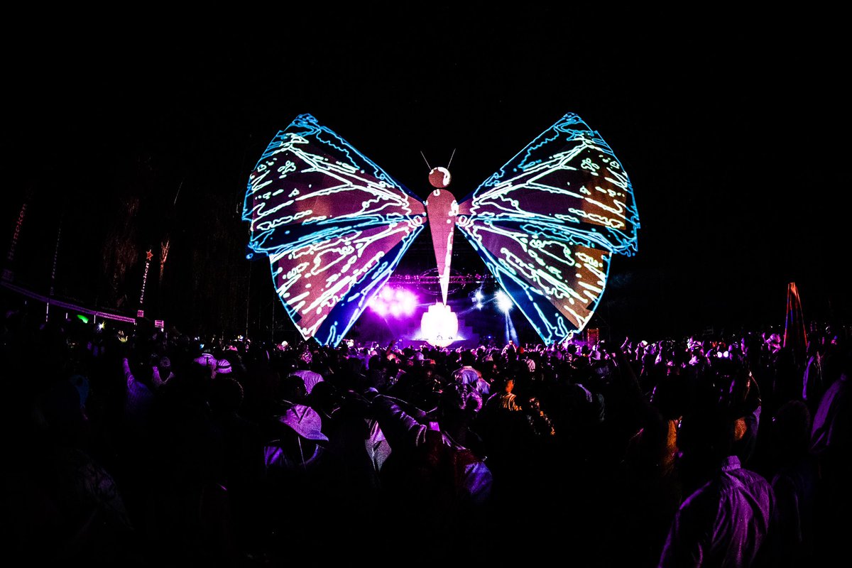 SpringFiestaSA's tweet image. 🚨 WIN TICKETS 🚨
Tell us which year this was and stand a chance to win 2 x VIP tickets 💥✨☀️ #SpringFiesta2019