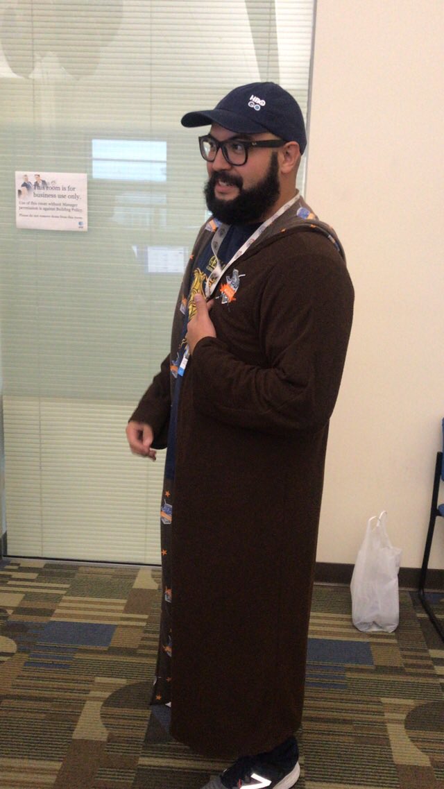 arnishsinghatt's tweet photo. #thatEvvLife #characterDay @LuDaddyFlash #rocking https://t.co/9mXimSfLIq