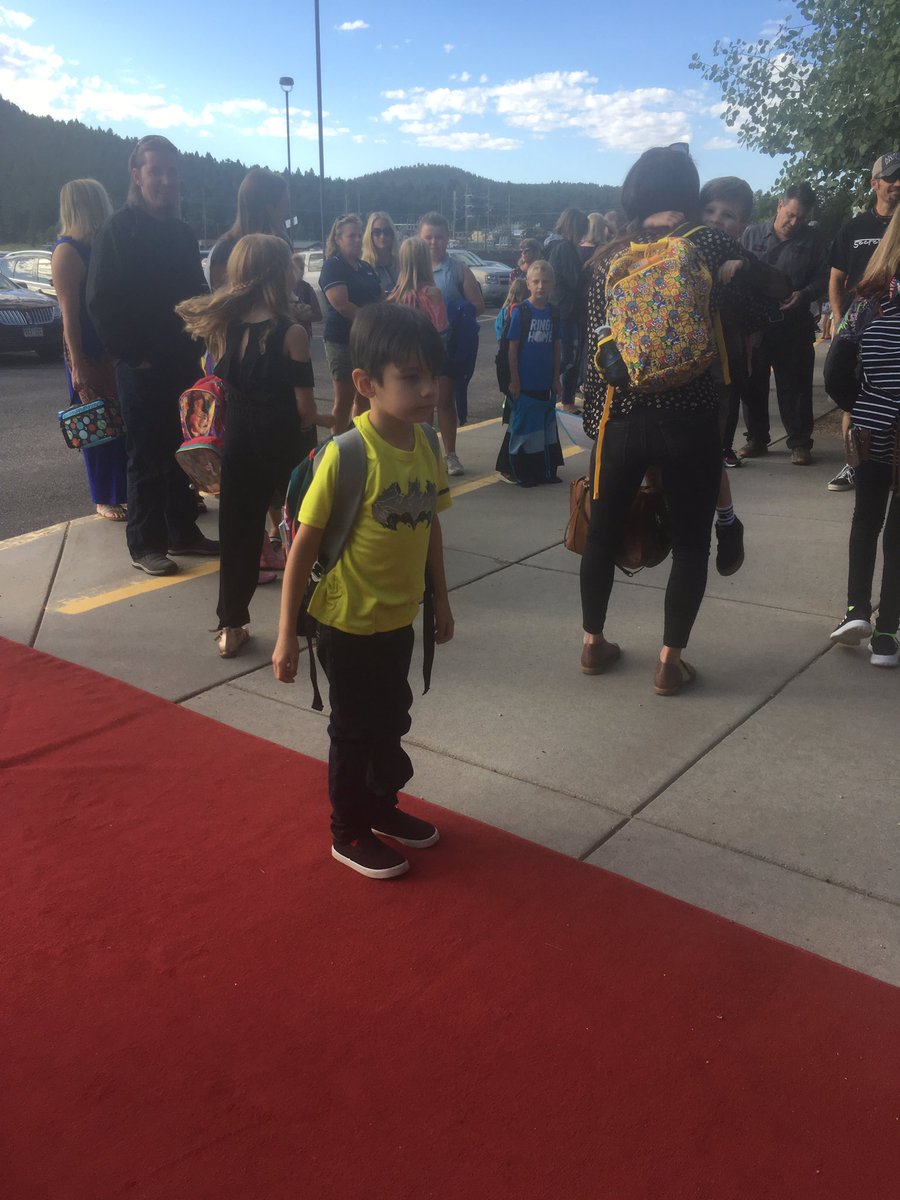 WestJeffEl tweet media