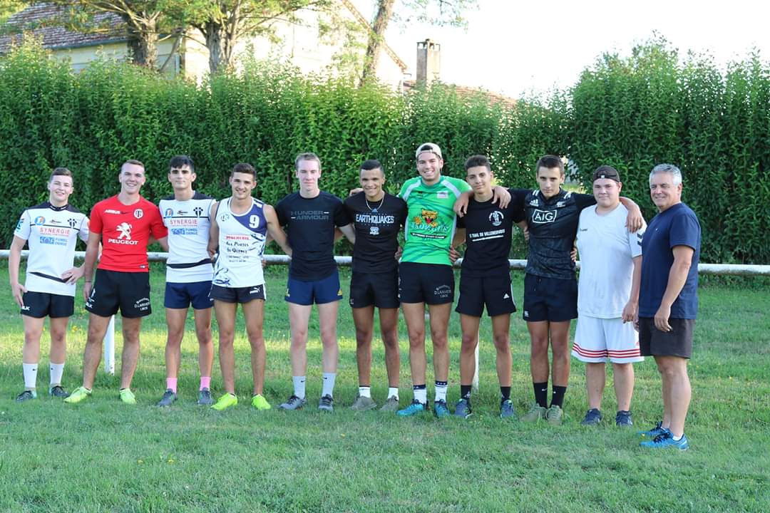usvl_47's tweet photo. Les premiers jeunes de l US Vallée Lot Lémance ont repris le chemin des terrains #rugbyjeunes #USVL47 #SCSA #ASPSS https://t.co/jtdrn82tLt