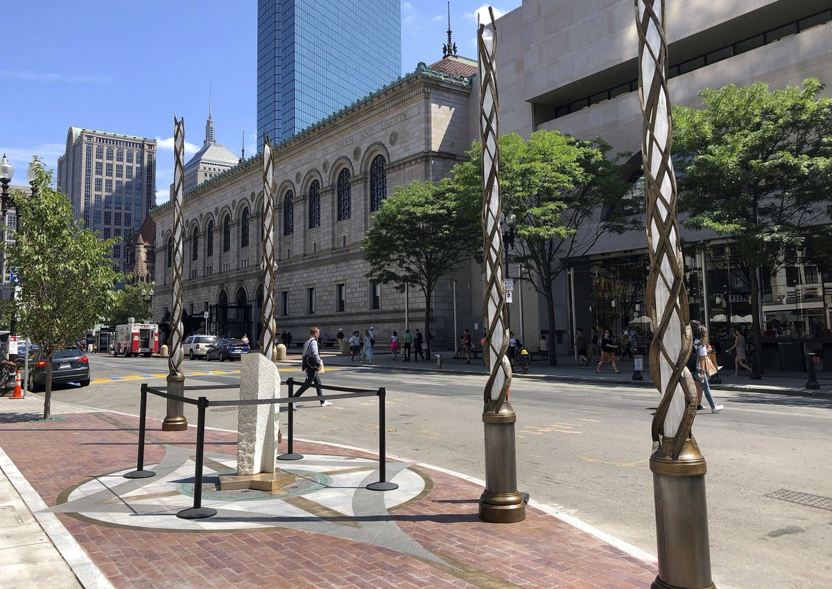 Cherry trees, pillars of bronze and glass - a memorial to the victims of the Boston Marathon bombing is now complete. "A reminder to anyone out there who feels upset about their life ..." ow.ly/ei7750vD9UL