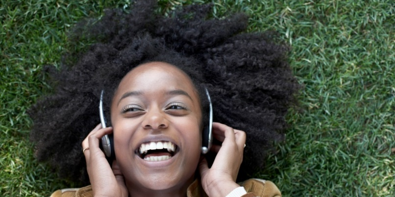 nyphospital's tweet photo. Try listening to music when you want to de-stress. You may find yourself feeling more upbeat. #NYPBeHealthy #RefreshAndDestress https://t.co/muEn14BYHL