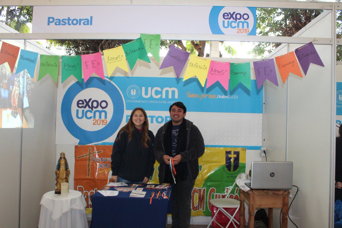 ucatolicamaule's tweet photo. #ExpoUCM 2019 #Curicó además de contar con información de carreras y actividades entretenidas para acercarse a la vida universitaria, pueden conocer alternativas de beneficios, oportunidades de crecimiento y mucha + 👍💪 Somos #TuUniversidad 😉 #VamosPorMas #Admision2020 https://t.co/zAH6qsUSoC