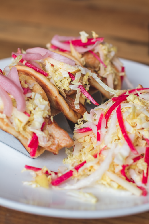 thefoxandturtle's tweet photo. Think outside the taco norm, and try our pork belly tacos served on naan with a side of fresh honey apple champagne slaw! https://t.co/7EF90wH6NS