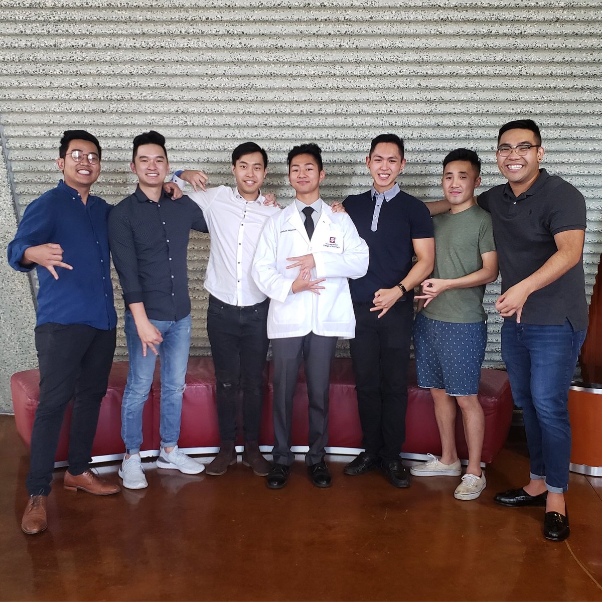 UHLambdas's tweet photo. TBT- Recently our Fall ‘16 Brother, Vashon “Cadet Kelly💪” Nguyen obtained his white coat 🥼 from Texas A&amp;M, Irma Lerma Rangel College of Pharmacy 👨‍🔬. Your hard work is really paying off 🙌🏻 and we can’t wait to see what you do in the future!
—
#RushLambdas #uhlambdas #fall16 https://t.co/1BNGfafD5R