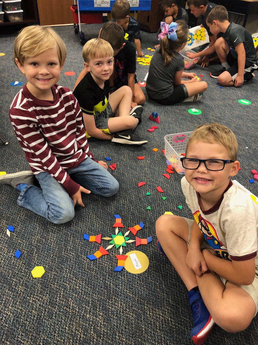 JdecorteDecorte's tweet photo. Hands on fun! ⁦@EagleMountainEL⁩ https://t.co/a4hTxdScH5