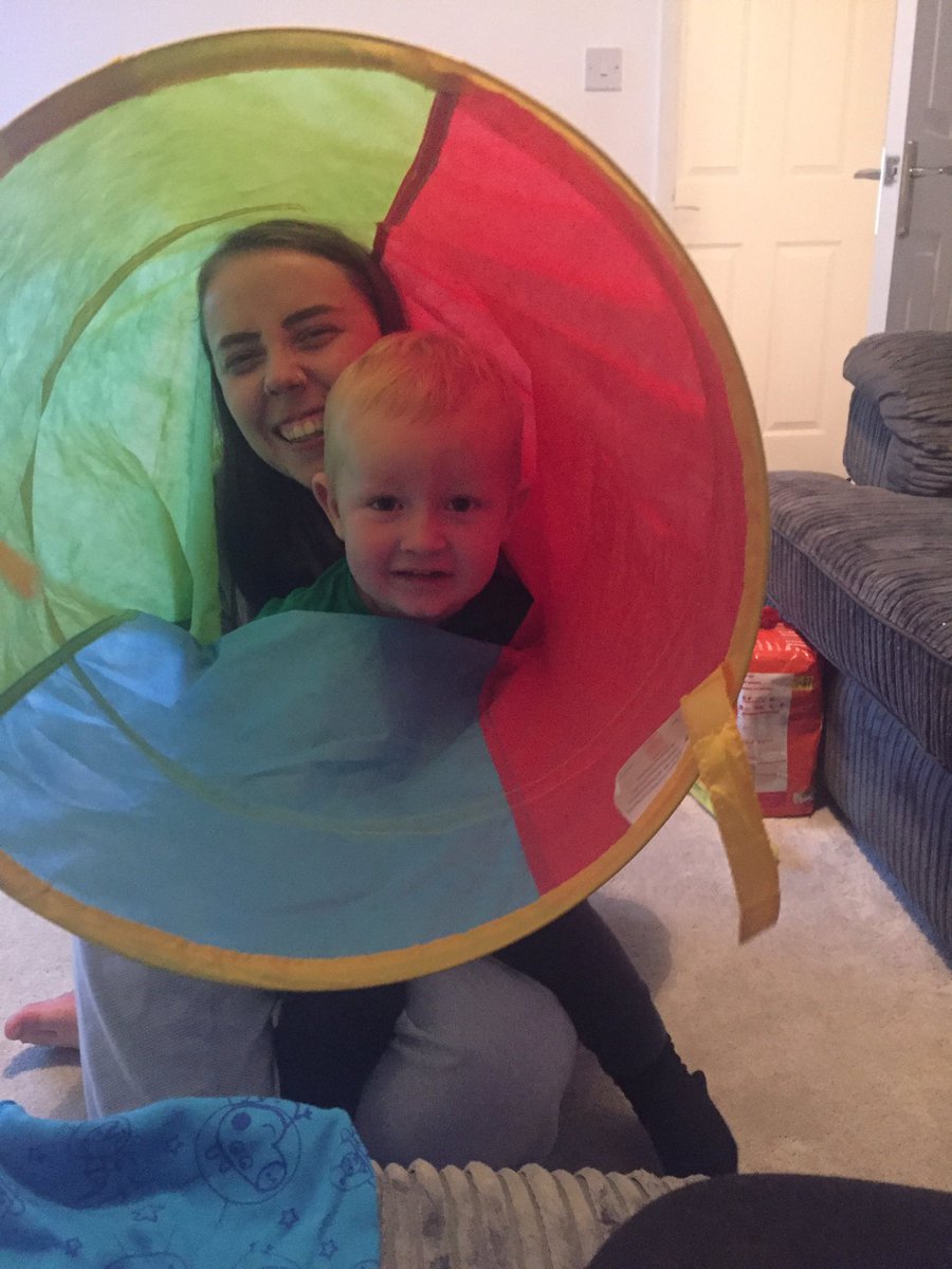 HannahBriscoe1's tweet photo. Happy birthday ellis/auntie Lelis :) hope your having a really good day:) we love you lots. Sorry you’ve not got Brodys card yet it’s under the settee somewhere 🙈 we love you 😘 https://t.co/J8qsg9mKgL