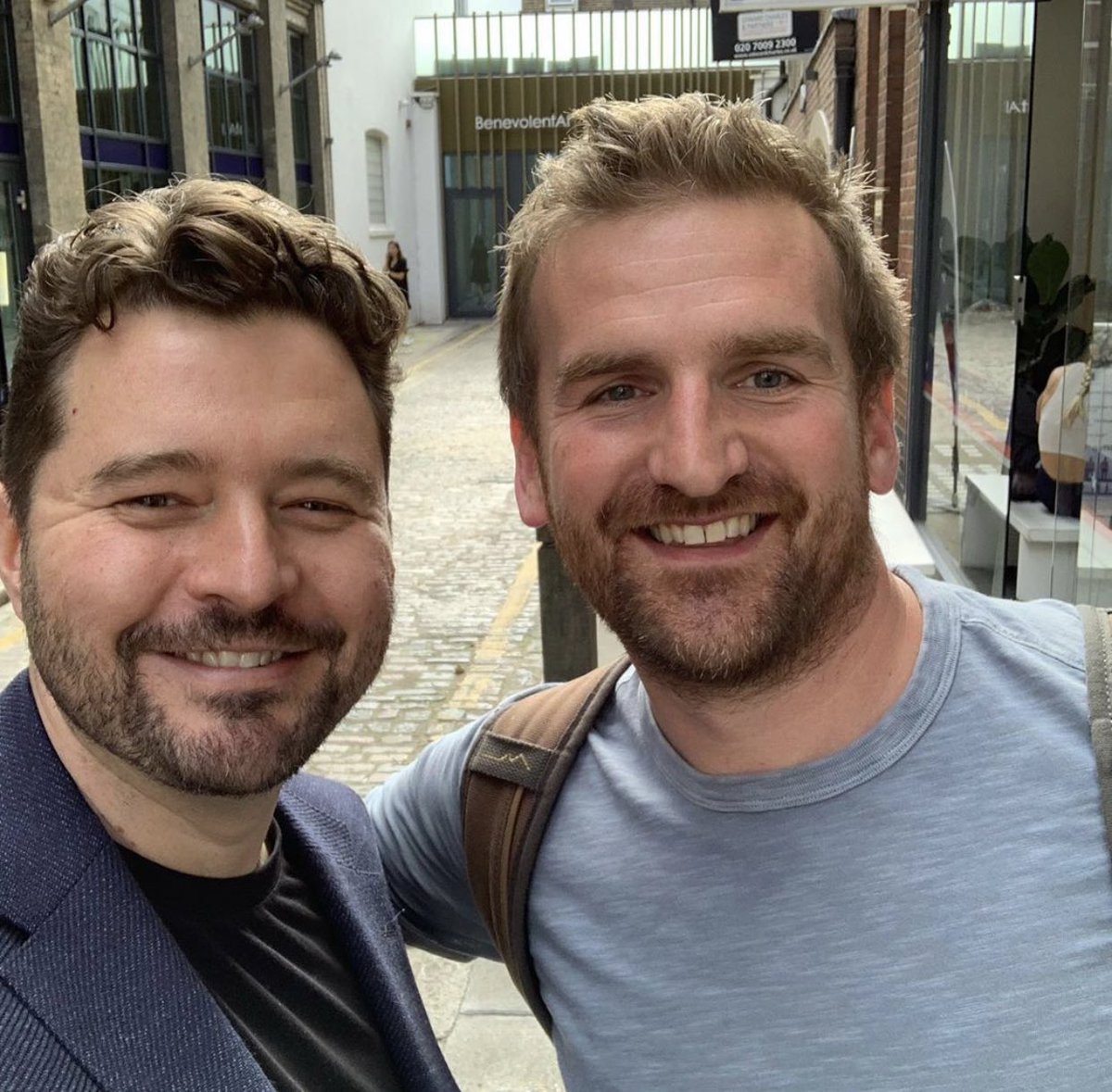 michael__coates's tweet image. The beauty of hosting a podcast is you can chat to your mates, mentors, role models whilst creating something special for others to appreciate and learn from. Recording with @DanielPriestley hit all of these points this afternoon 🤜🏼🤛🏼 #Forcesfriendly