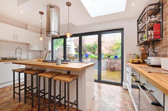 n1kfarah's tweet image. PROPERTY PORN: Check out these fantastic #Sheffield Victorian properties that have been lovingly restored and converted sheffieldtelegraph.co.uk/lifestyle/home… @shftelegraph
