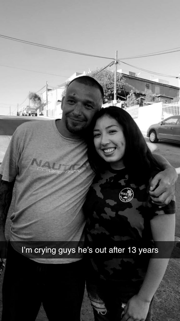 RudeAssGege's tweet photo. I am witnessing a lot of happiness this year, my tio my second dad is FREE!!! ❤️❤️ #fuckdasystem #13yearsdown #Nomoretogo https://t.co/AqOGBccAuL