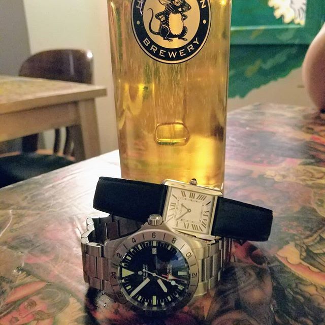 PattyORyan's tweet photo. Throwback Thursday: two years ago today eating wings @ Wings in Edinburgh after getting the Cartier Tank for the wifey. https://t.co/UigrhkOMQN https://t.co/i89nGf8odX