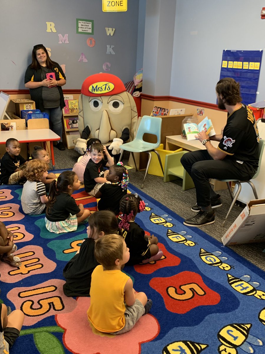 PiratesPartners's tweet photo. Class is in session at Providence Connections with a few special guests... 

@Pirates pitcher @ClayHolmes21 and a couple Pierogies! 📚 https://t.co/TKCd6grogR