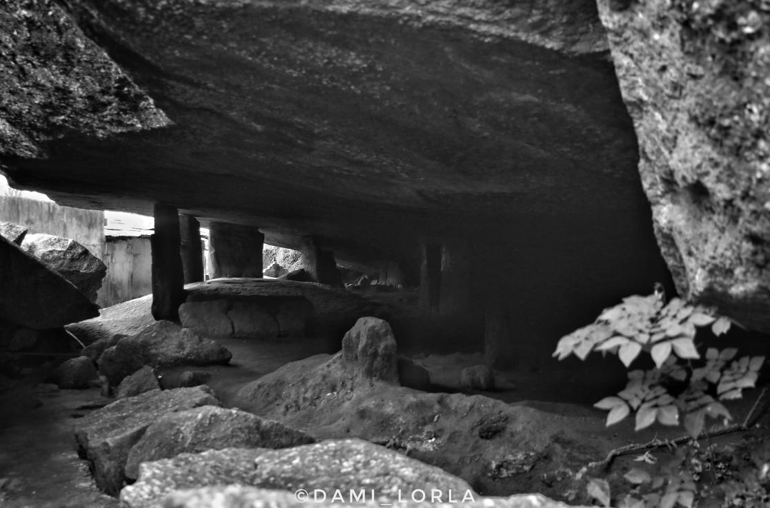 StoriesByDami's tweet photo. I visited the Olumo Rock for the first time with my fellow colleagues @saphotoAcademy and it was absolutely fun as I learnt the history of the rock and the egba people.
#SapaAdventure #SapaChick #SapaRoadTrip #SAPA #SapaTakesOlumoRock
@sholaanimashaun https://t.co/JFnPZaY6WZ