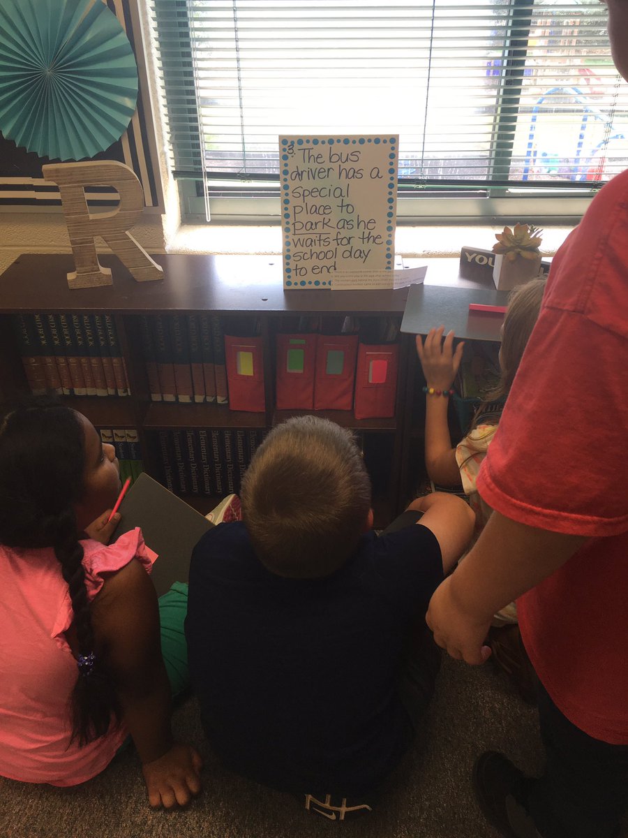 RondaRonnie4's tweet image. Using context clues to determine word meaning. #TeachCent