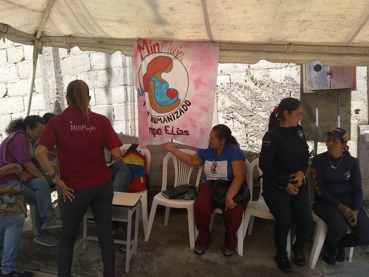MPPSPSALUD's tweet photo. Trabajando de la mano con entes del Estado para llevar salud y bienestar a la Comunidad de San Onofre #Mérida Medicina General, Odontología, Ginecología, 0800 SaludYa #SomosSalud #SomosMPPSP https://t.co/P5glMSeM6J
