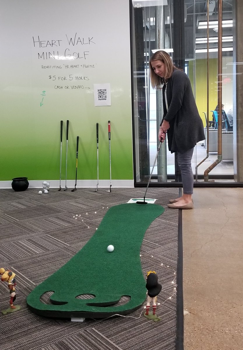 #LifeatAtt fun combined with giving back #AttBusiness #TUproud. Go shelby