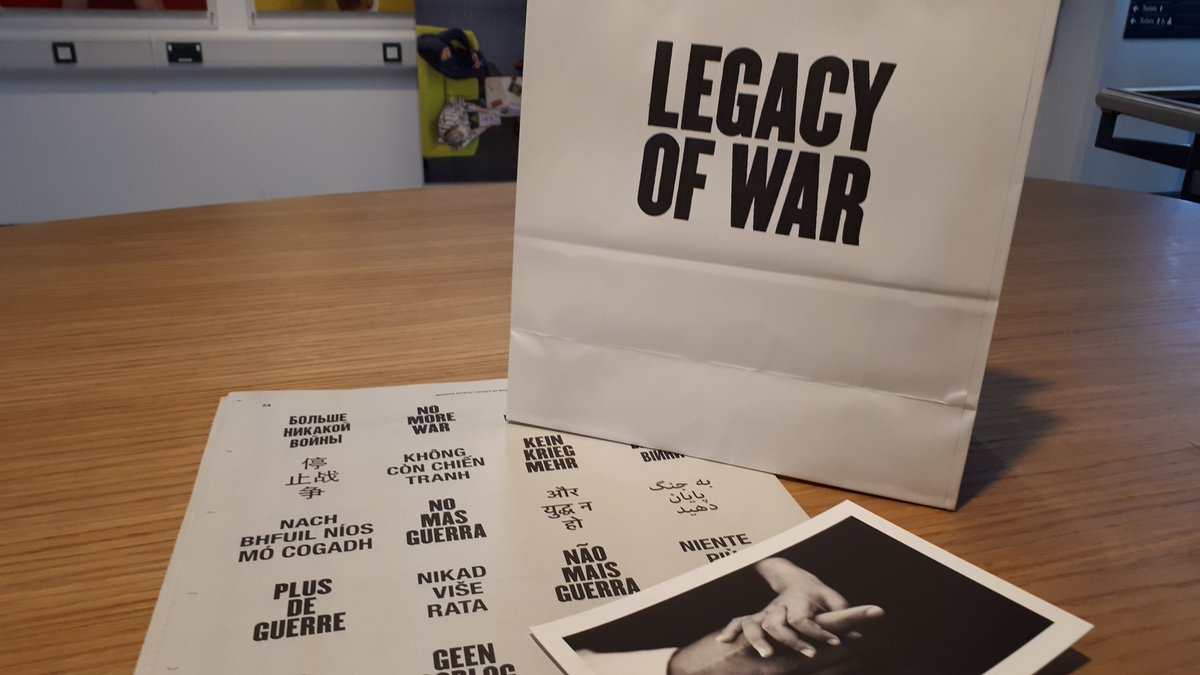 LSimm0's tweet photo. Ready to listen to @gilesduley on Legacy of War - "when faced with such darkness and violence, what value can a photograph have?"...
#JFILeics #arts #leicester @_ArtReach @TheGalleryDMU https://t.co/nJYIbs3ymG